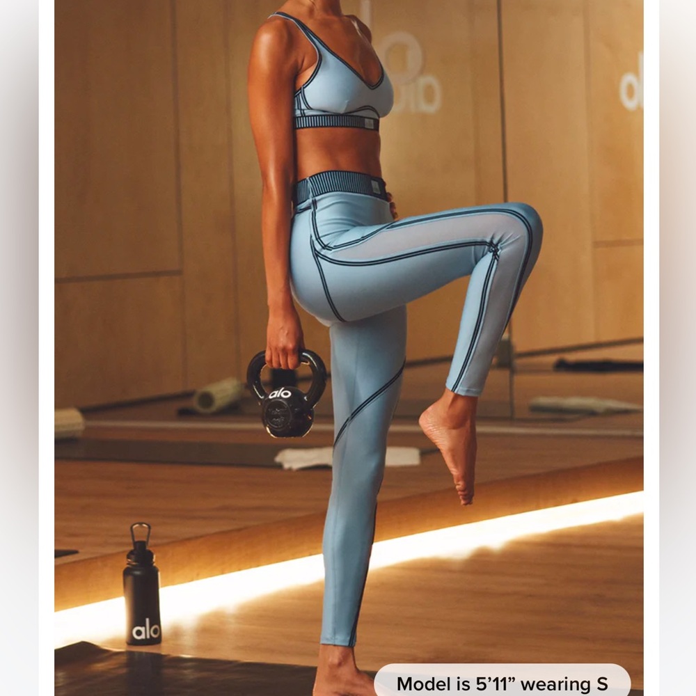Alo Yoga LINE UP legging celestial blue Xxs